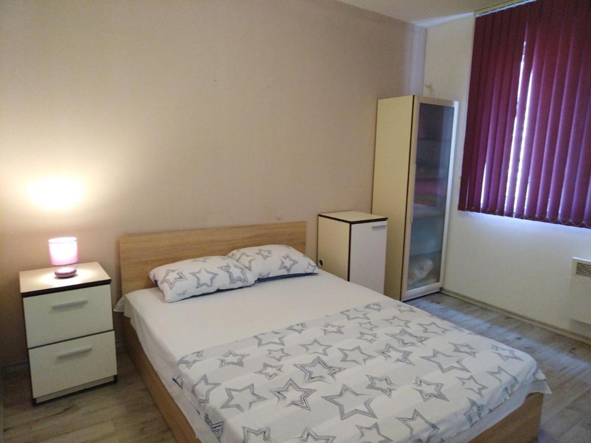 Cosy Central Apartment Varna ภายนอก รูปภาพ